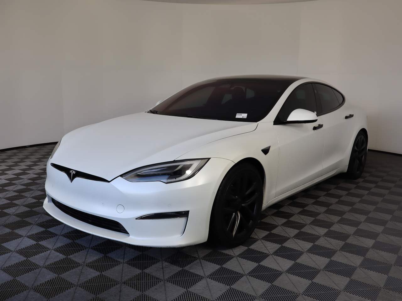 2021 Tesla Model S Plaid