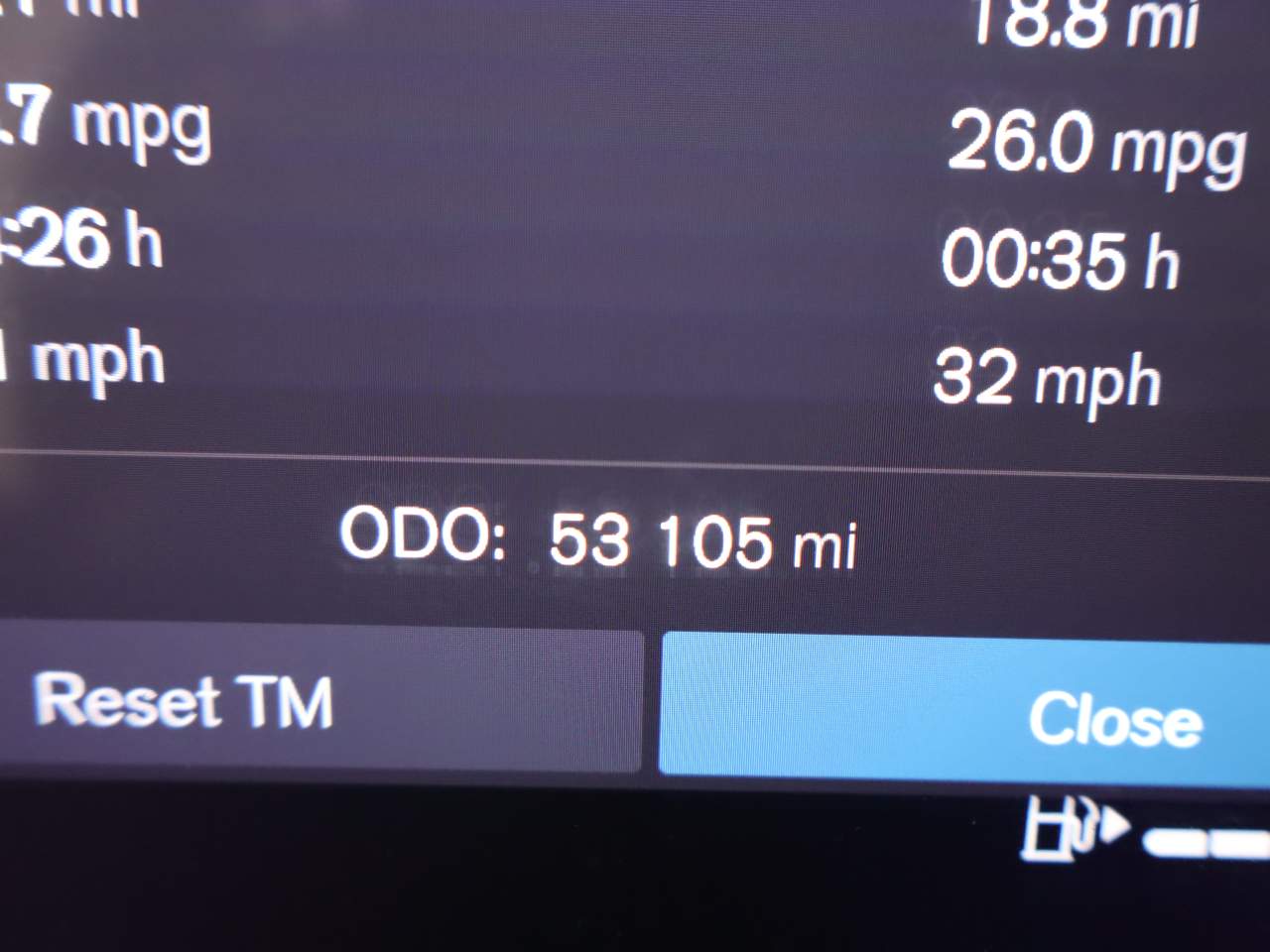 2024 Volvo S60 B5 Plus Dark Theme