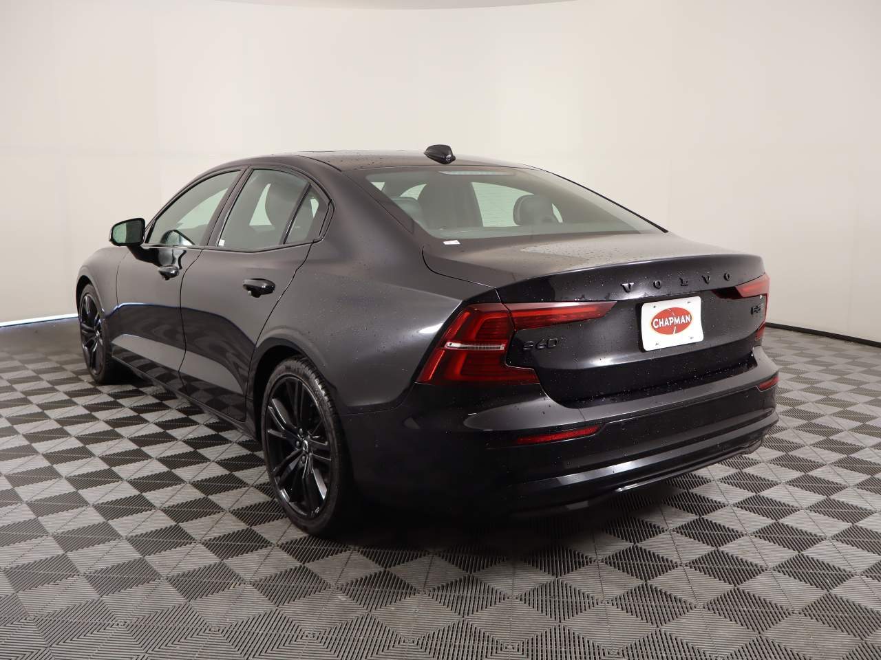 2024 Volvo S60 B5 Plus Black Edition