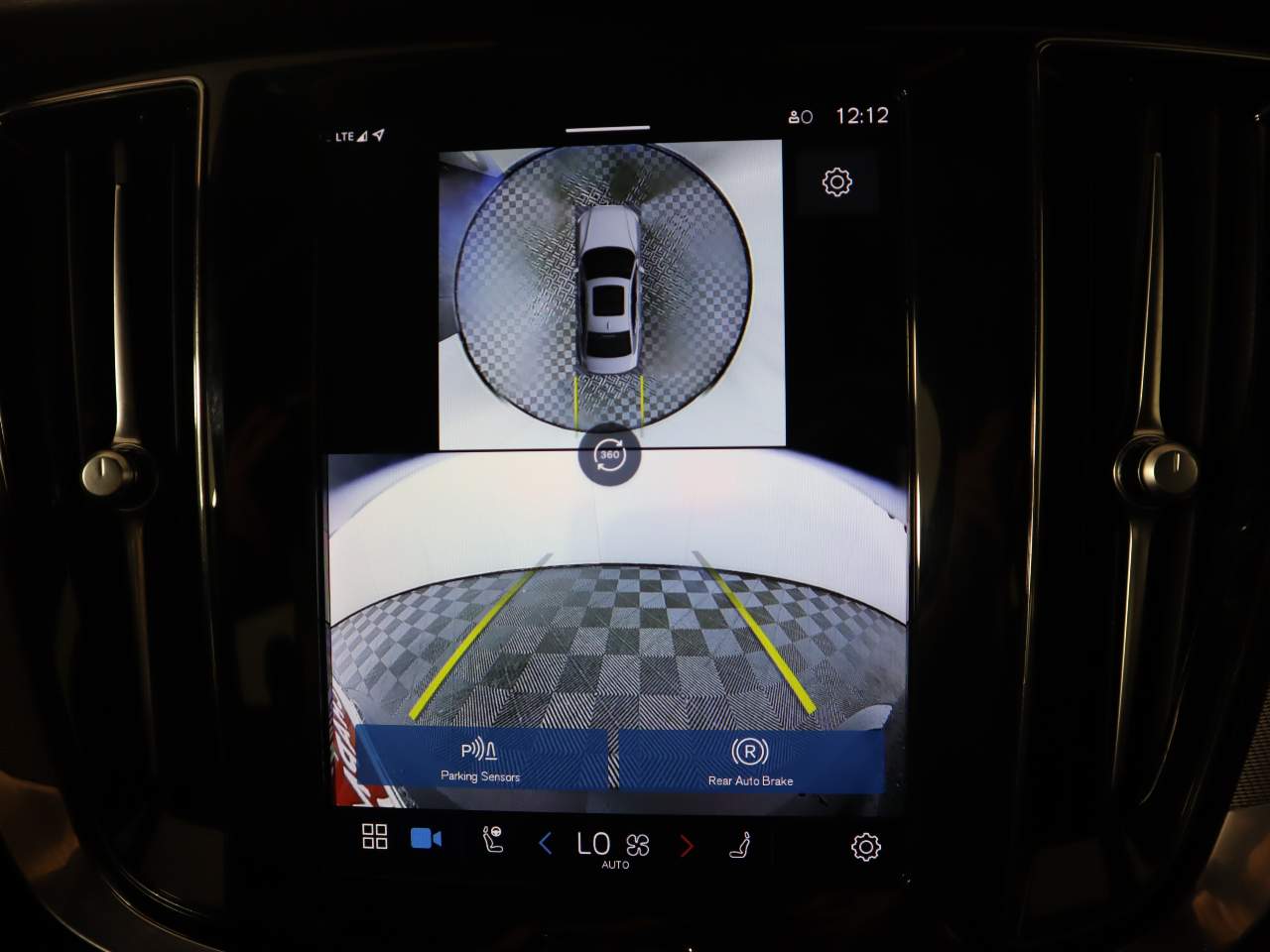 2024 Volvo S60 B5 Plus Black Edition