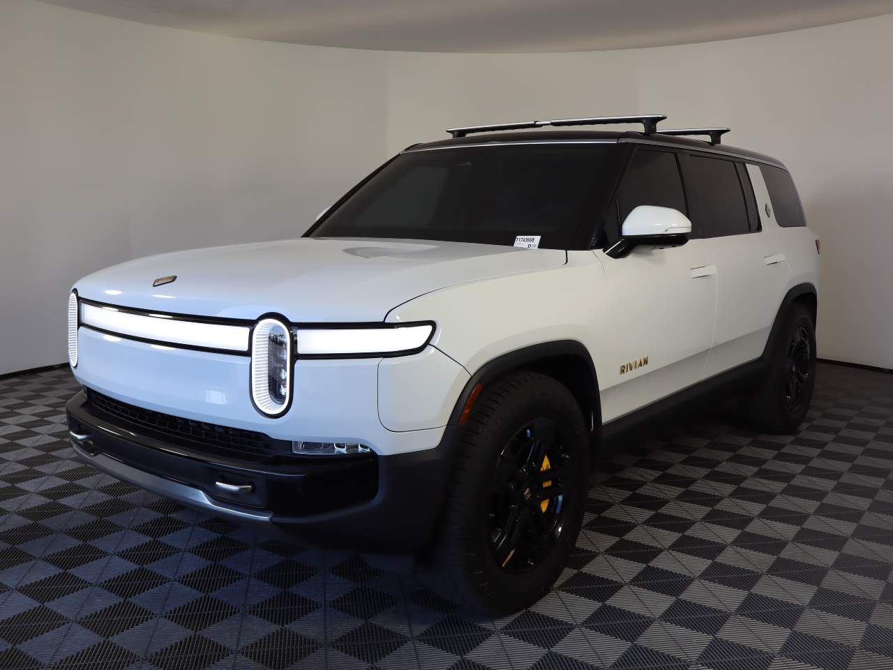 2023 Rivian R1S Launch Edition