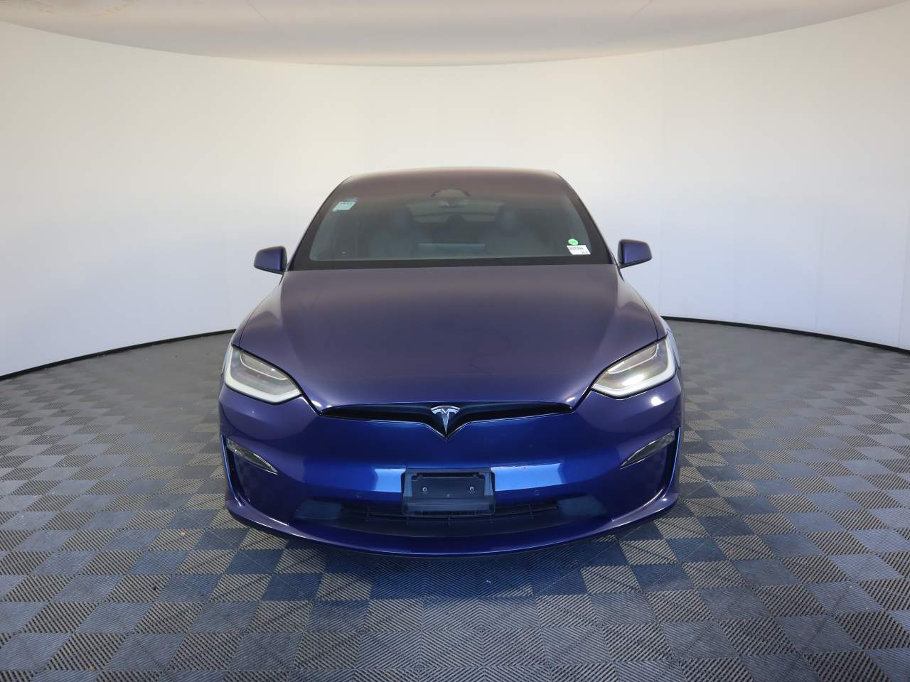 2023 Tesla Model X Standard Range