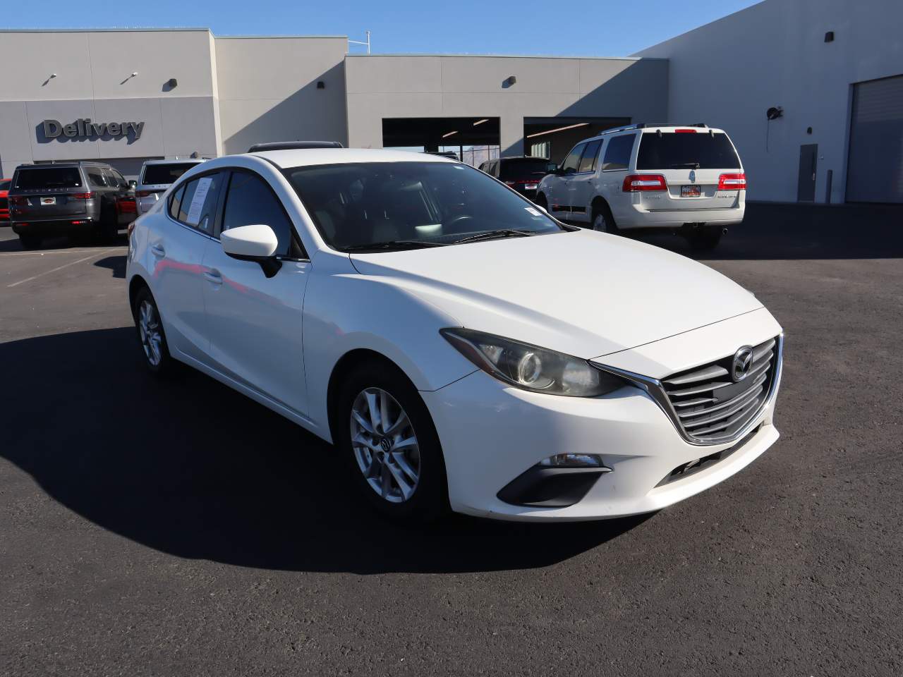 2016 Mazda3 i Sport