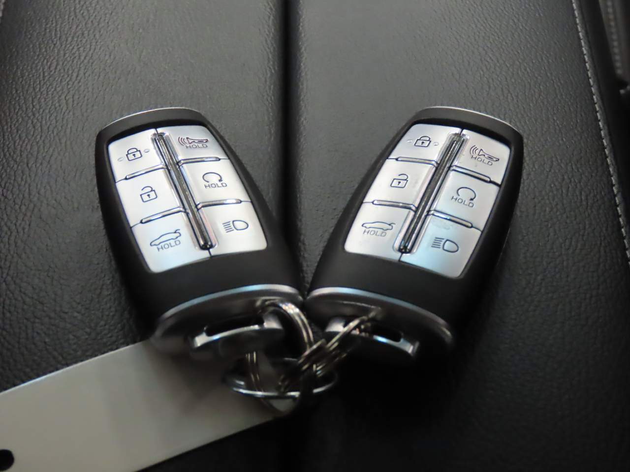 2024 Genesis G80 2.5T