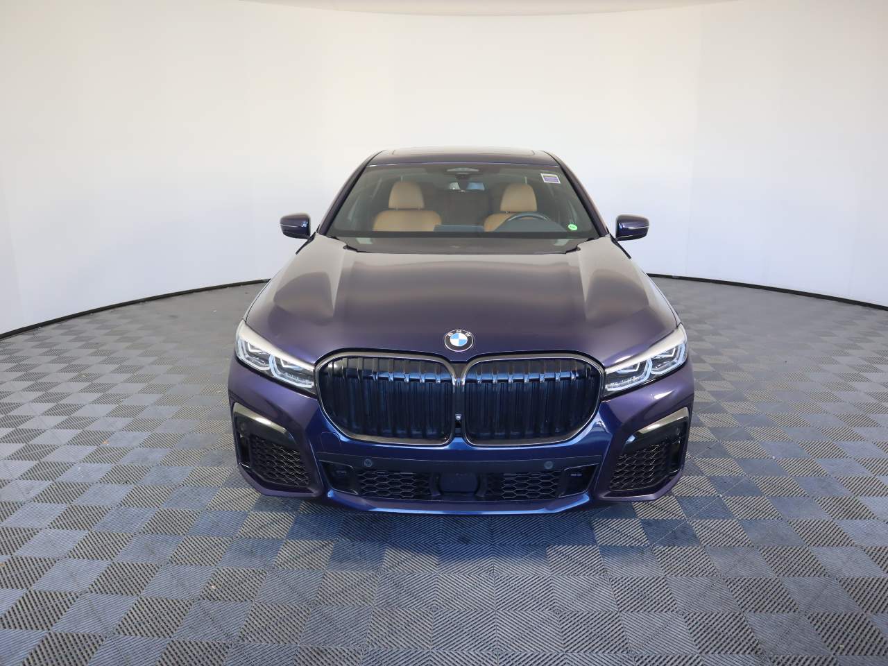 2022 BMW 7-Series 740i