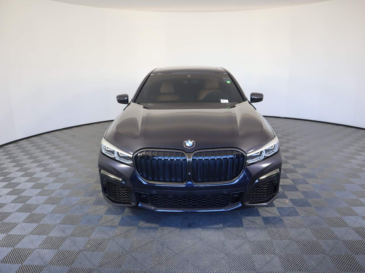 2022 BMW 7-Series 740i