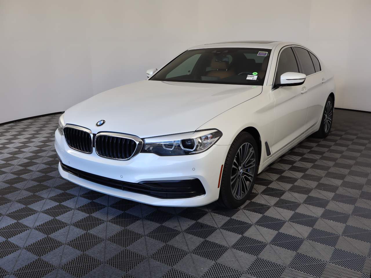 2019 BMW 5-Series 530i