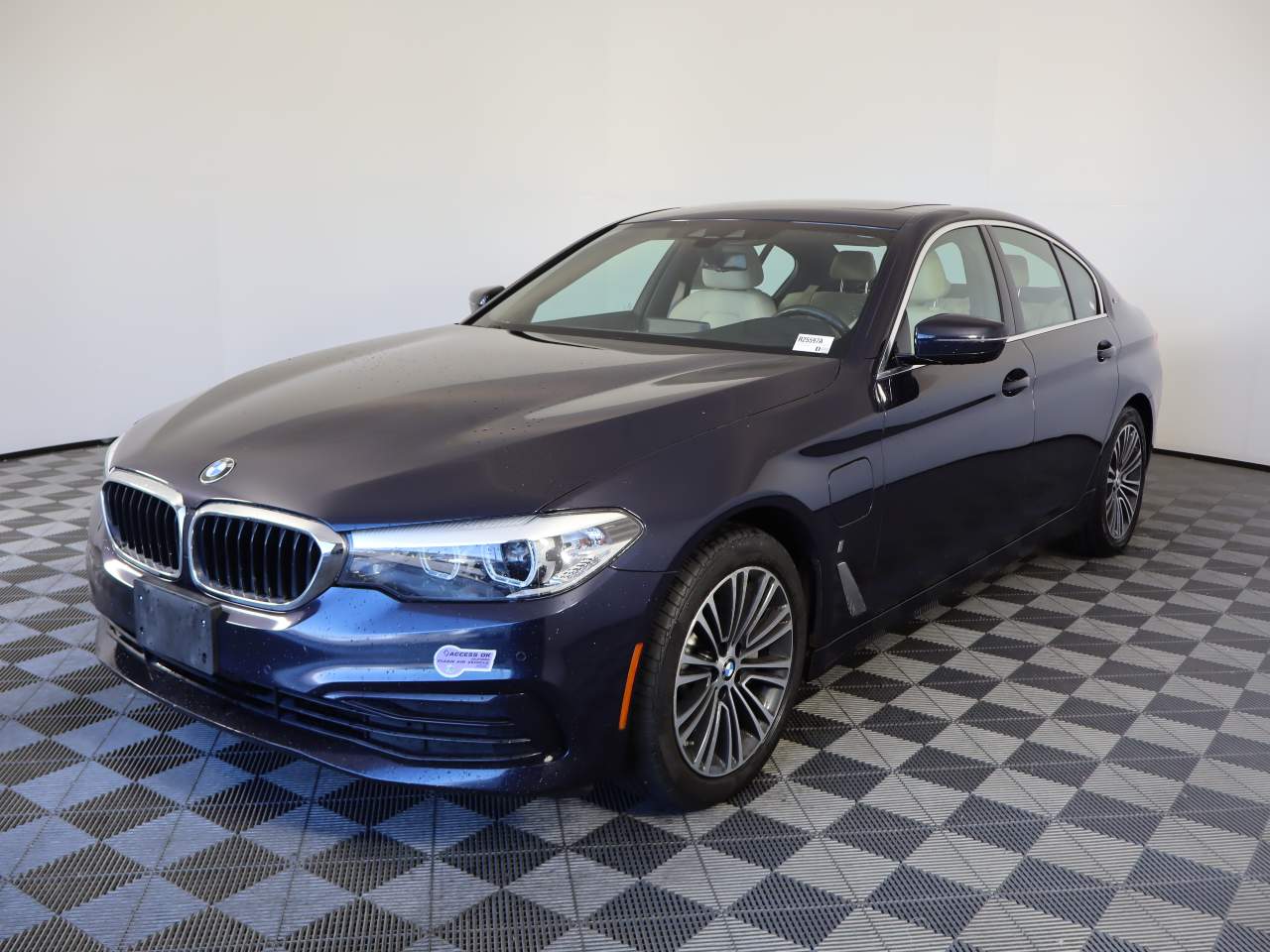 2019 BMW 5 Series 530e iPerformance Sedan RWD