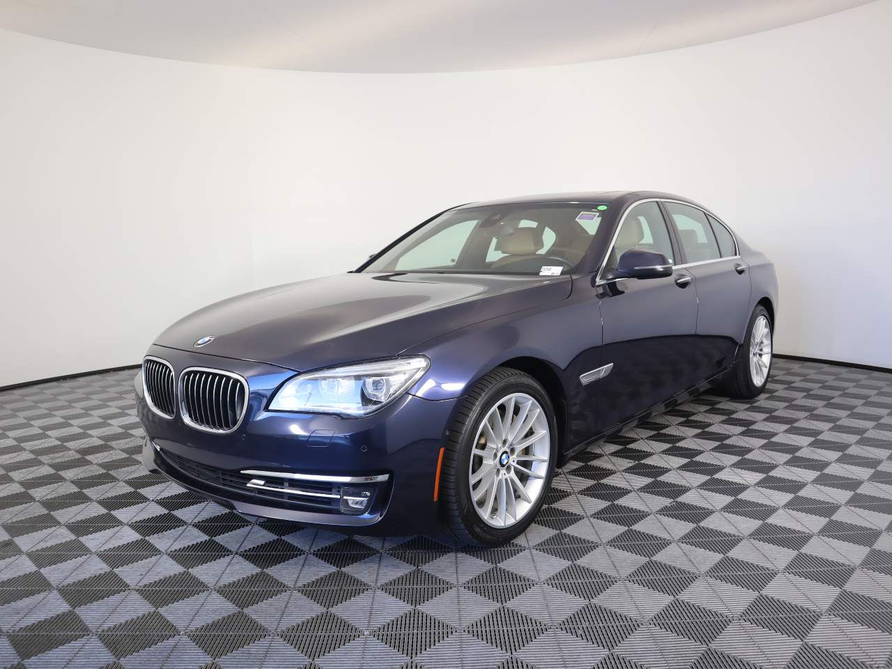 2015 BMW 7-Series 750i