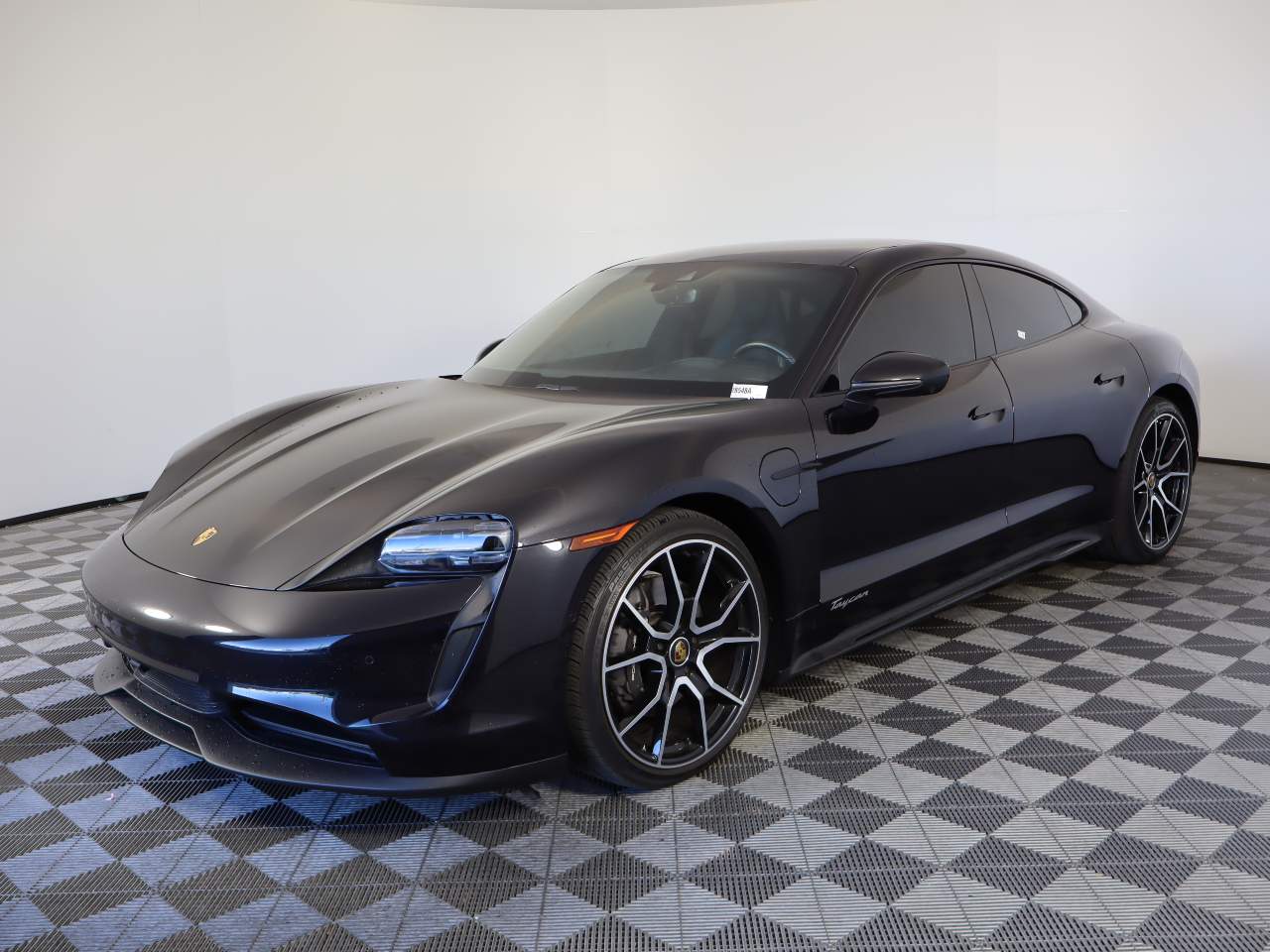 2023 Porsche Taycan  