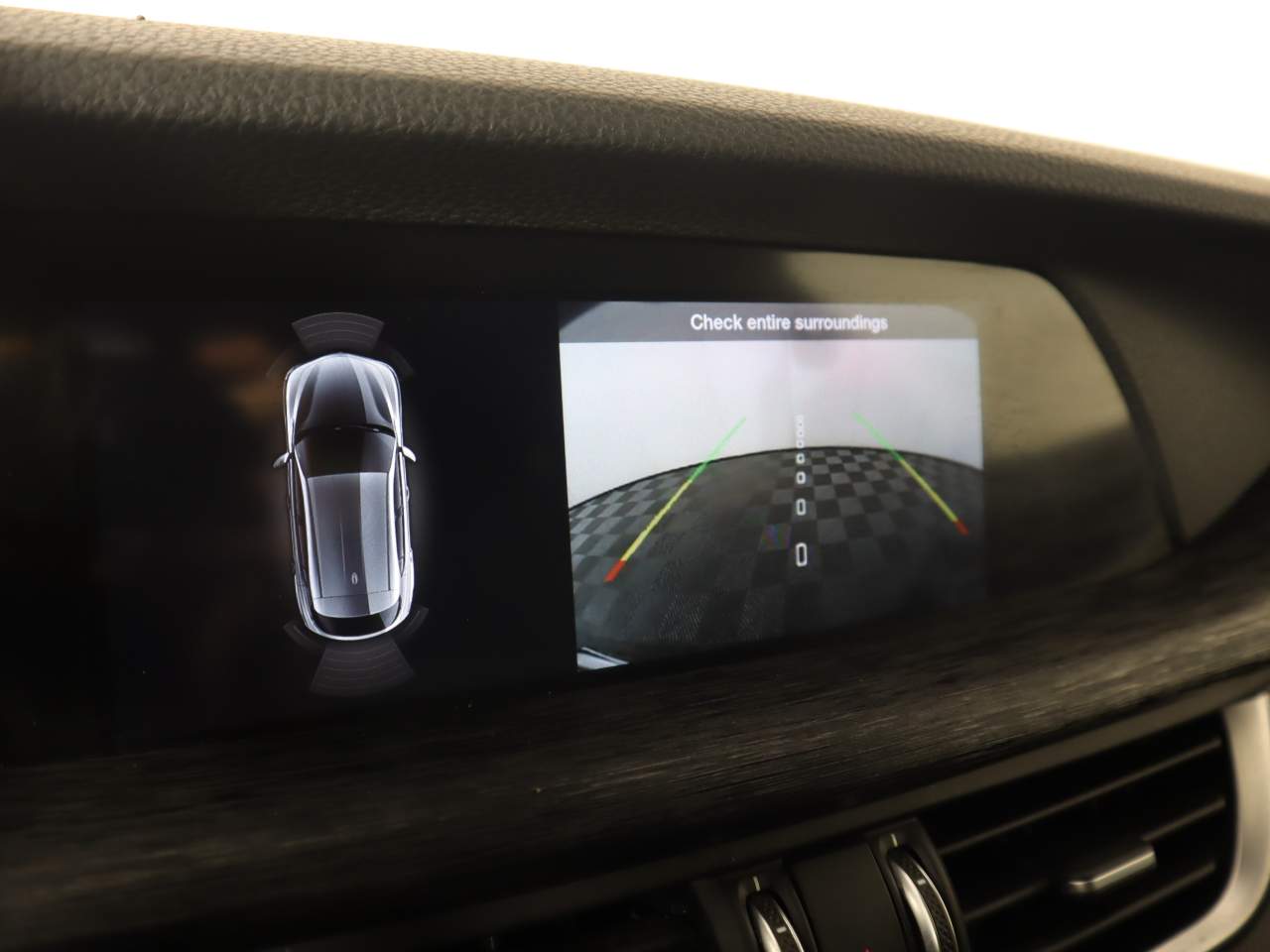 2022 Alfa Romeo Stelvio Sprint