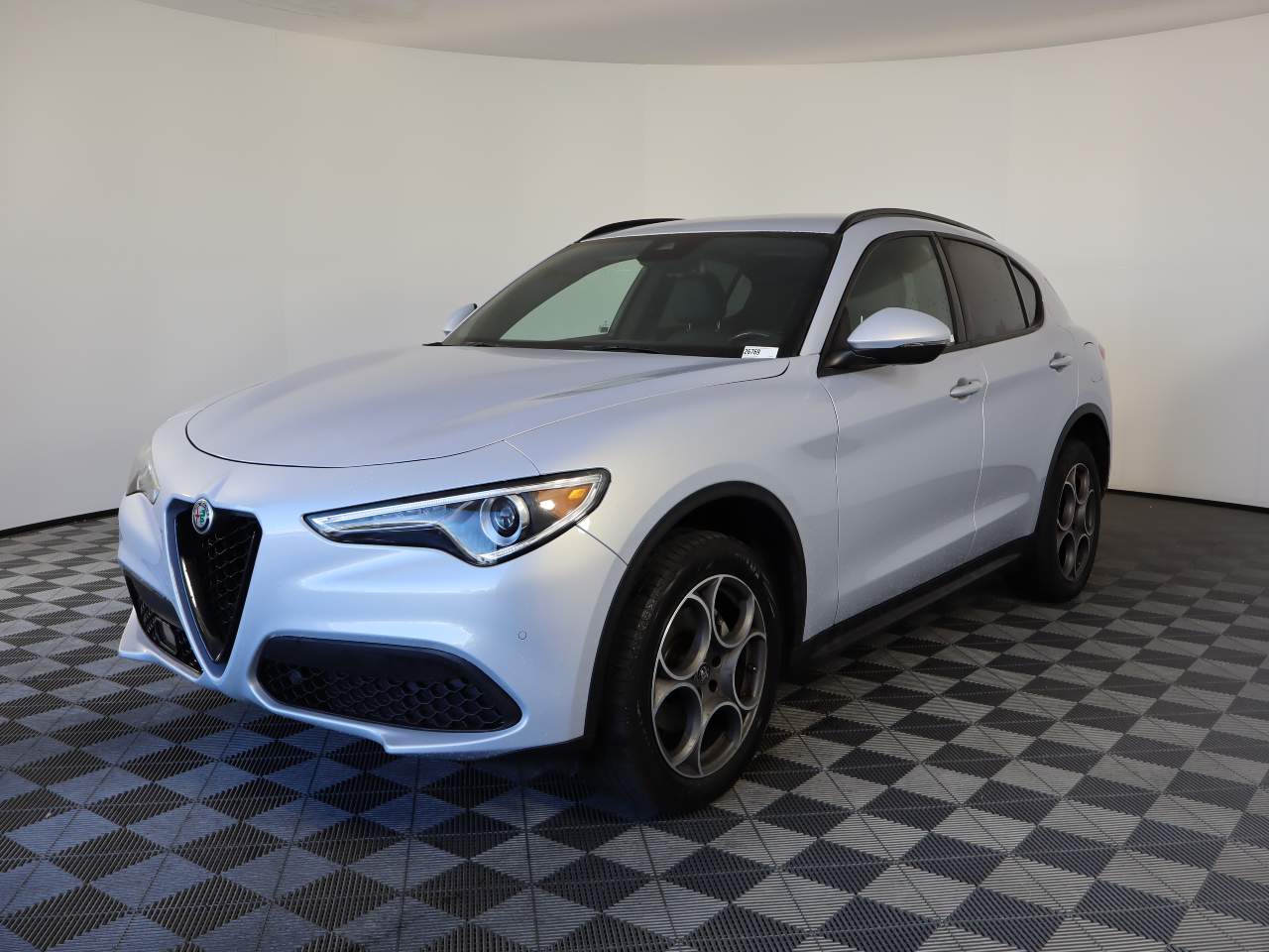 2022 Alfa Romeo Stelvio Sprint