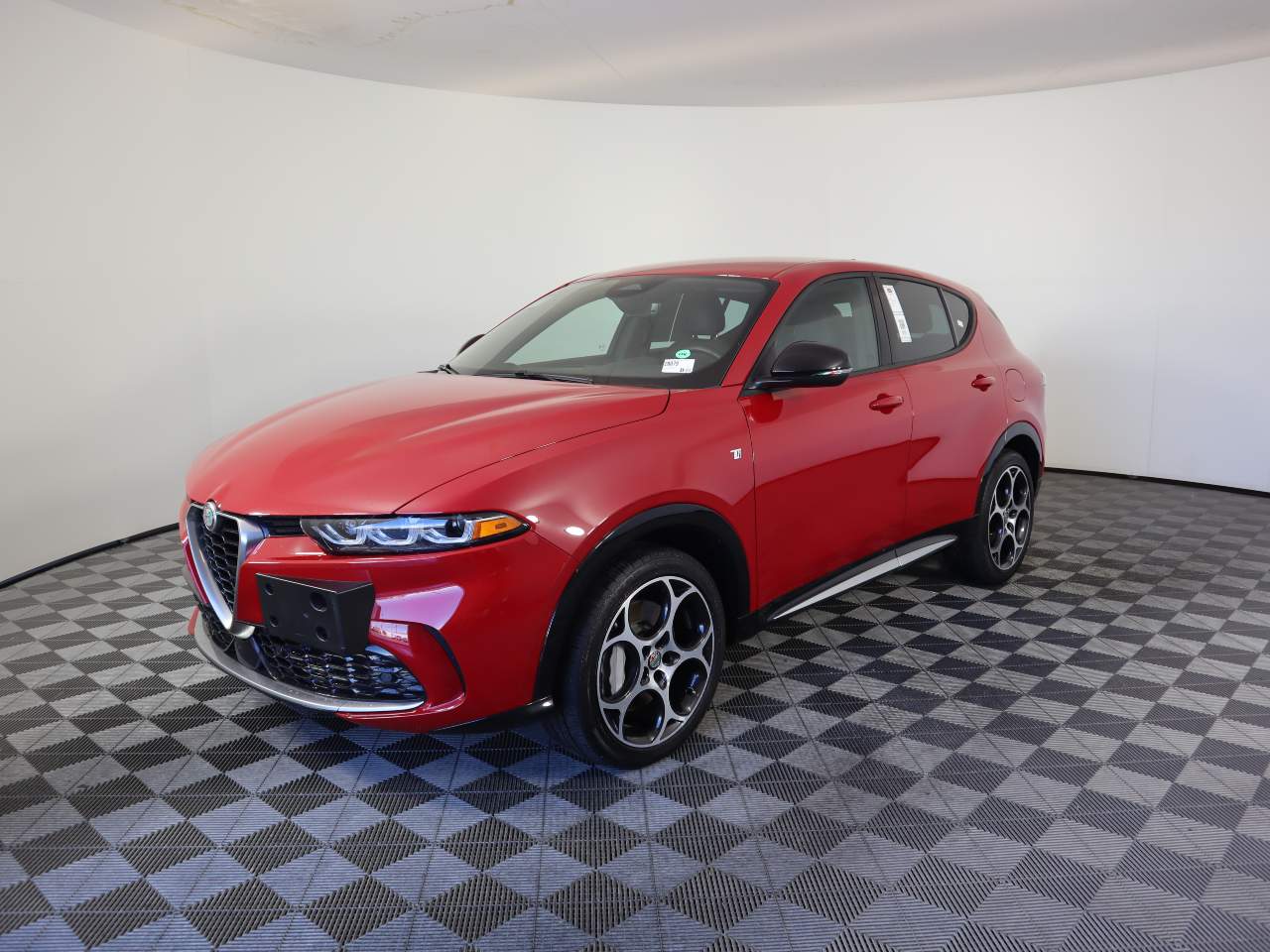 2024 Alfa Romeo Tonale Hybrid Ti