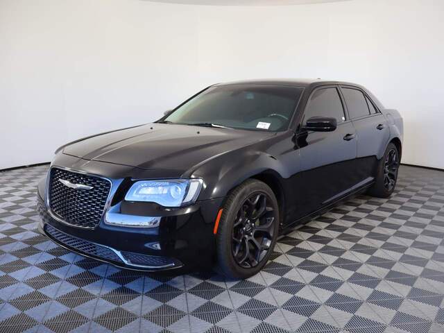 2019 Chrysler 300