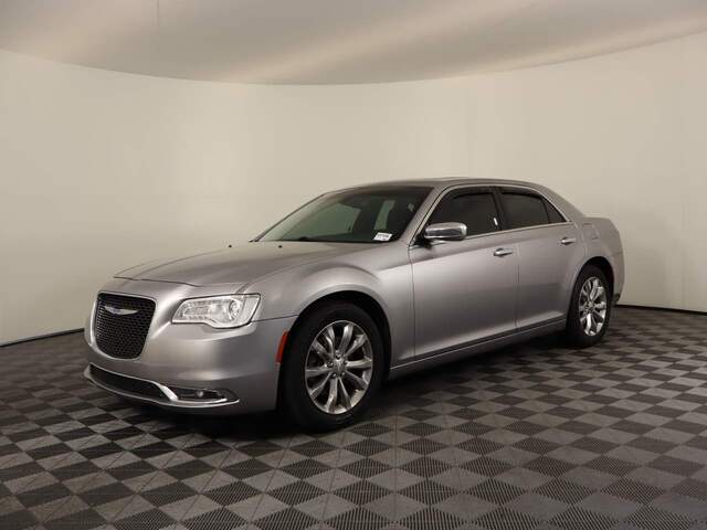 2018 Chrysler 300