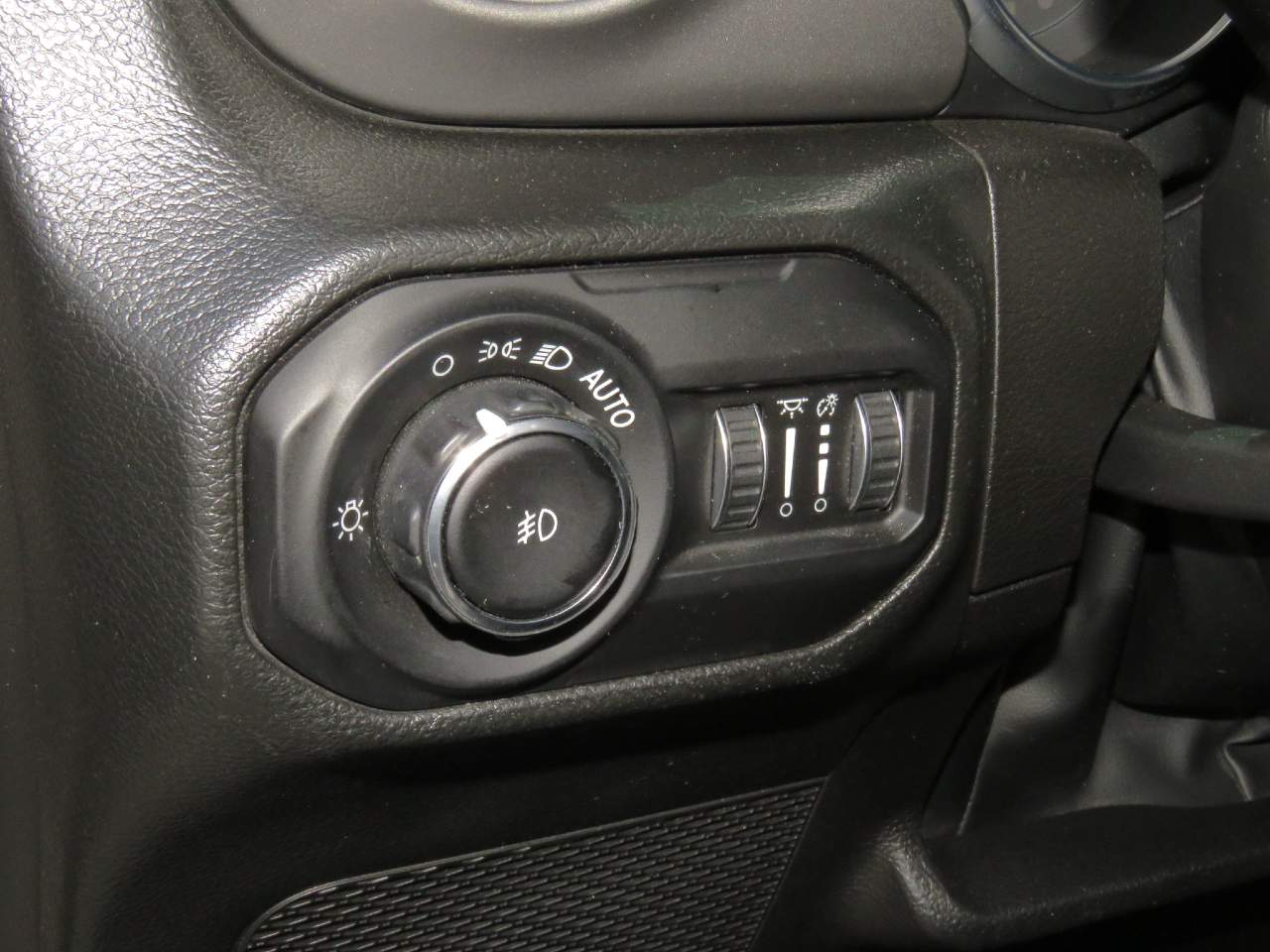 2022 Jeep Wrangler Sport S