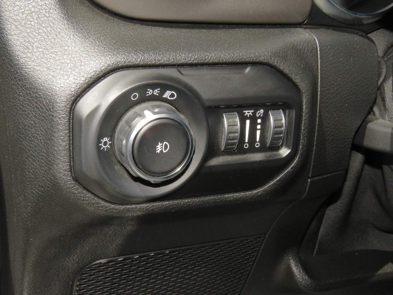 2021 Jeep Wrangler Willys Sport