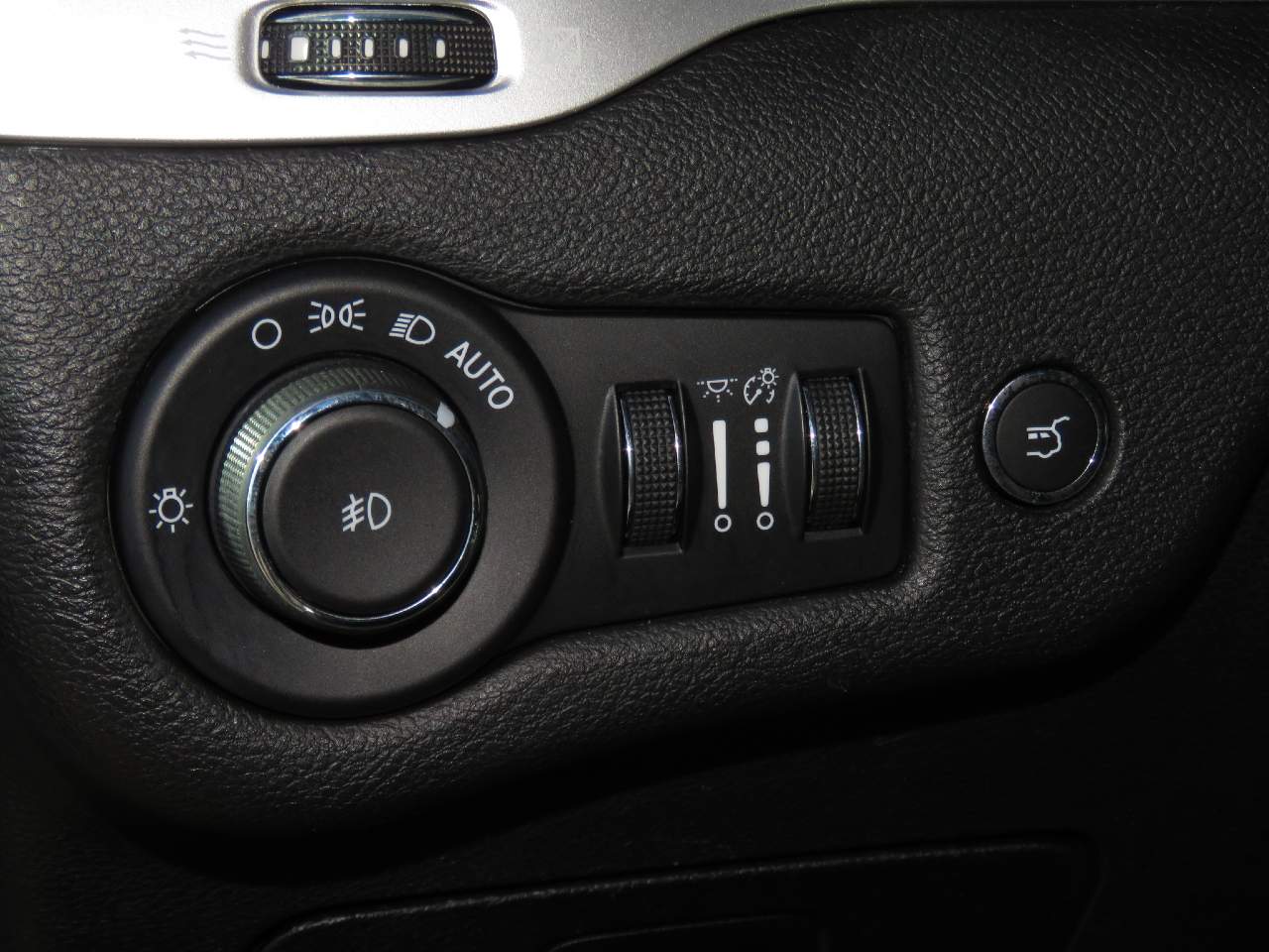 2018 Jeep Cherokee Trailhawk