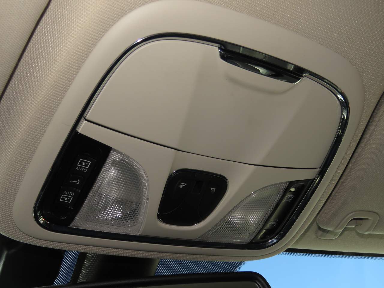 2016 Jeep Cherokee Overland