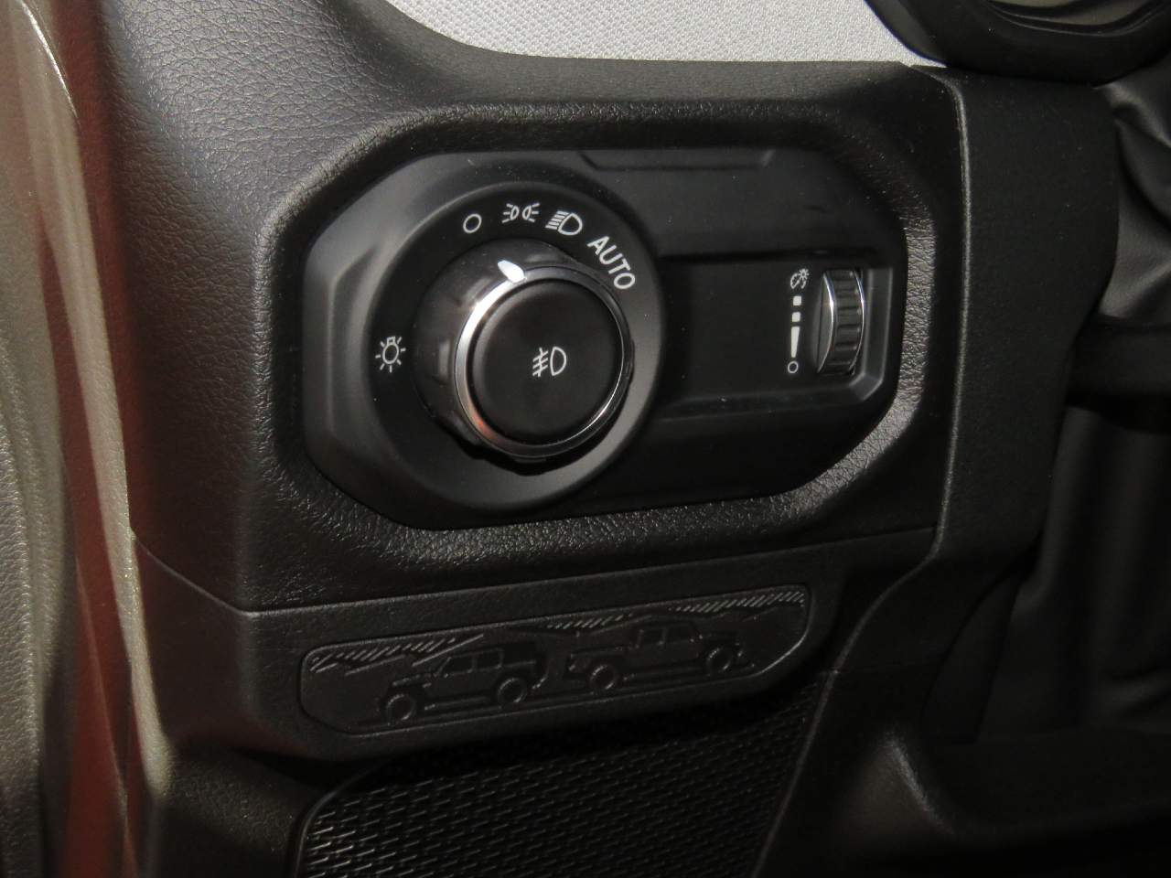 2025 Jeep Wrangler Sport 4dr