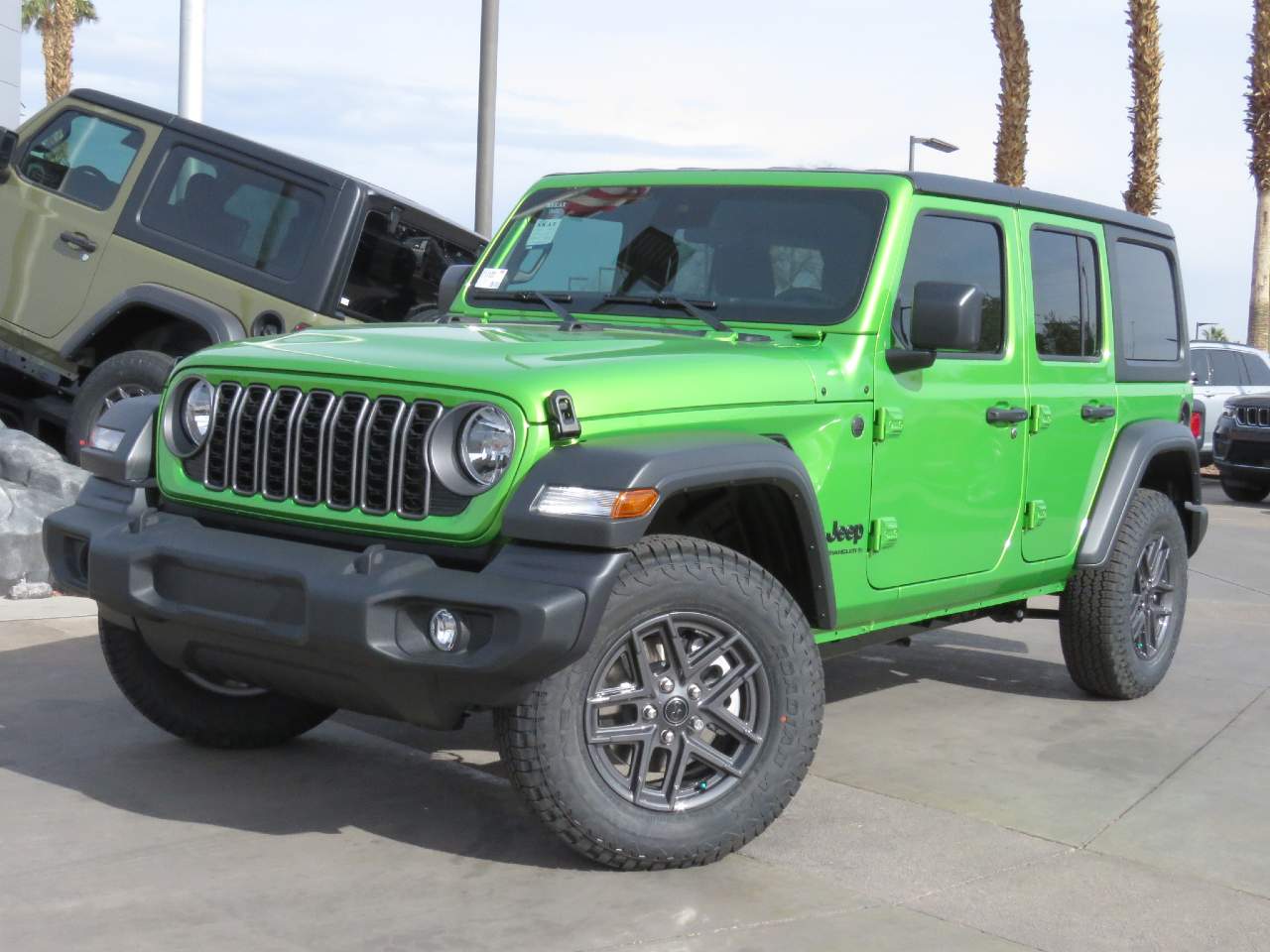 2025 Jeep Wrangler Sport 4dr