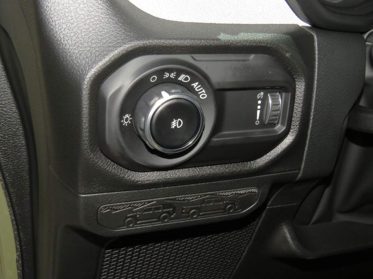 2025 Jeep Wrangler Sport 4dr