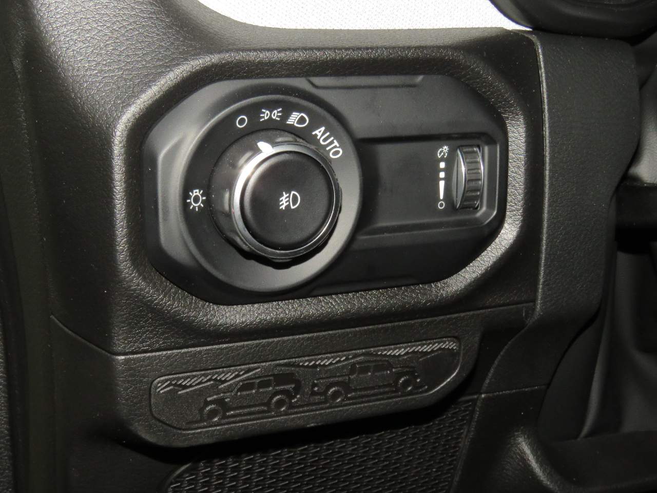 2025 Jeep Wrangler Willys 4dr