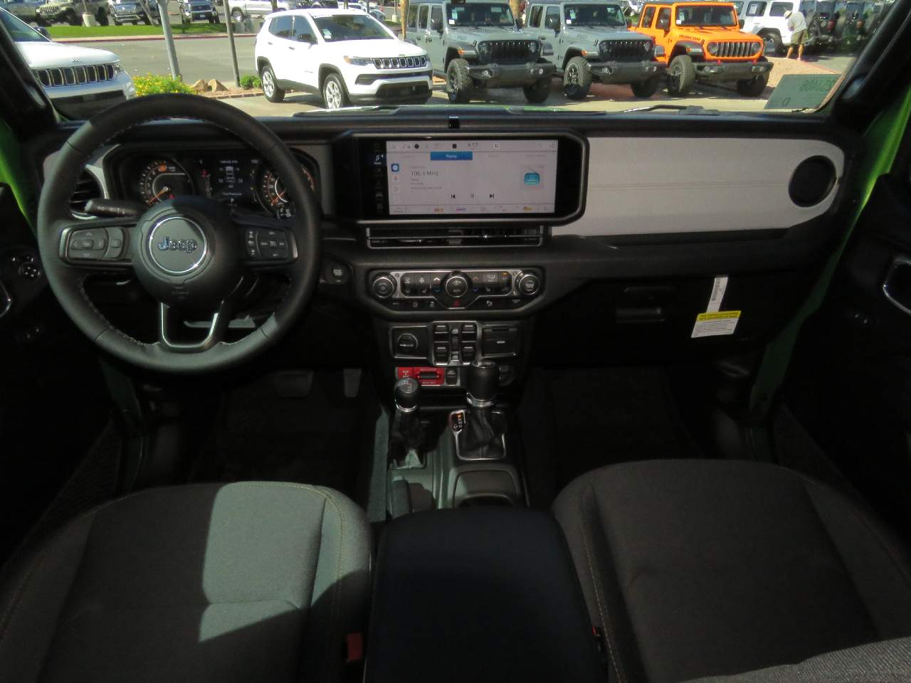 2025 Jeep Wrangler Sport 4dr