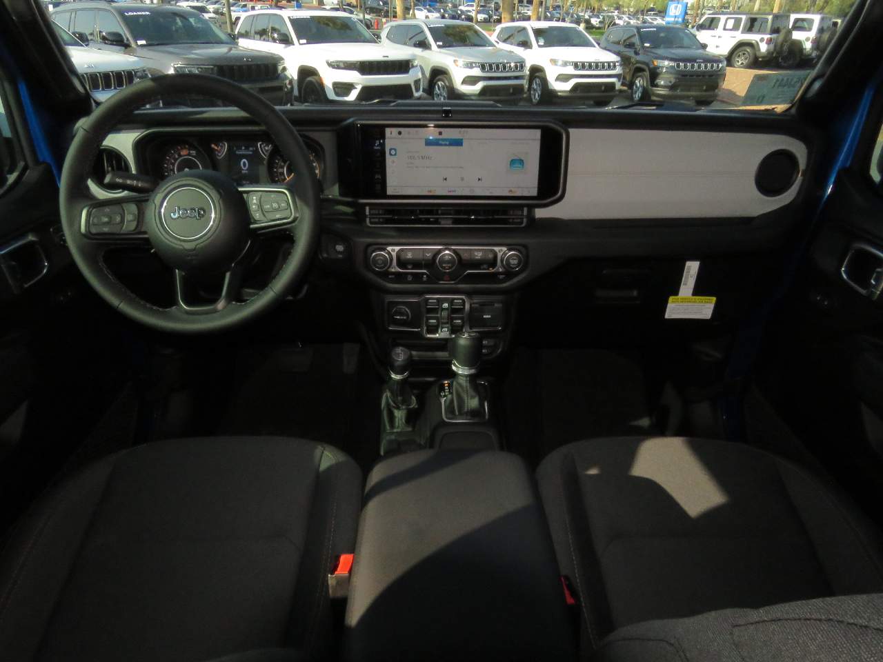 2025 Jeep Wrangler Sport 4dr