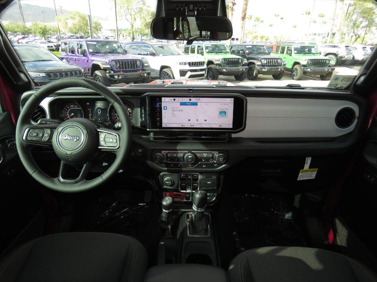 2026 Jeep Wrangler Willys 4dr
