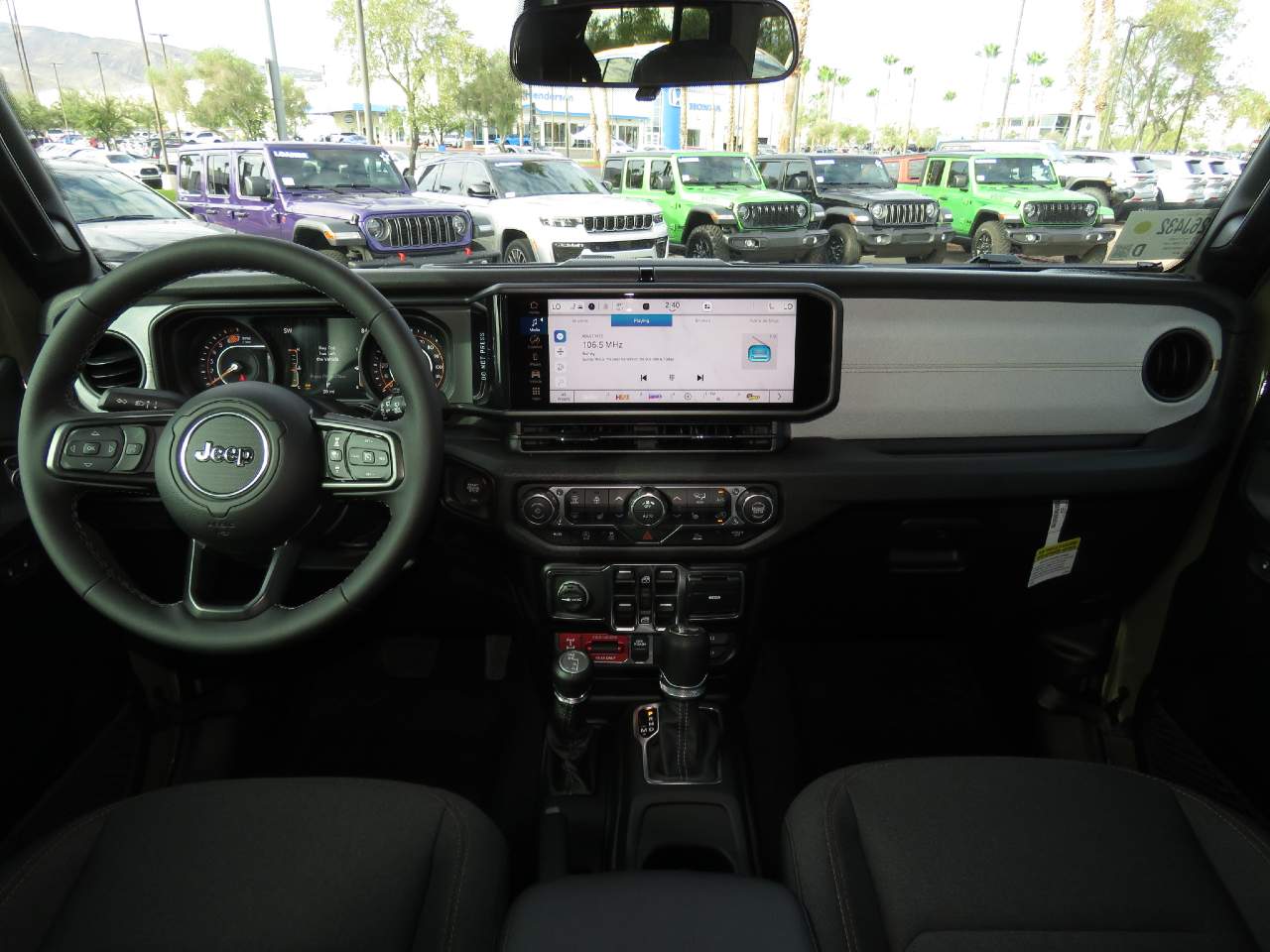 2026 Jeep Wrangler Willys 4dr