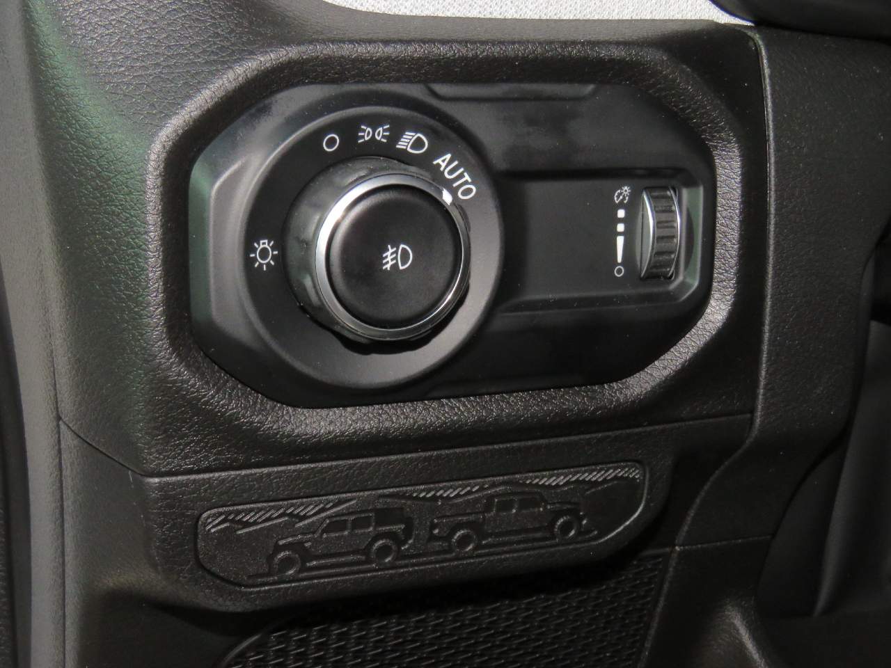 2025 Jeep Wrangler Sport 4dr