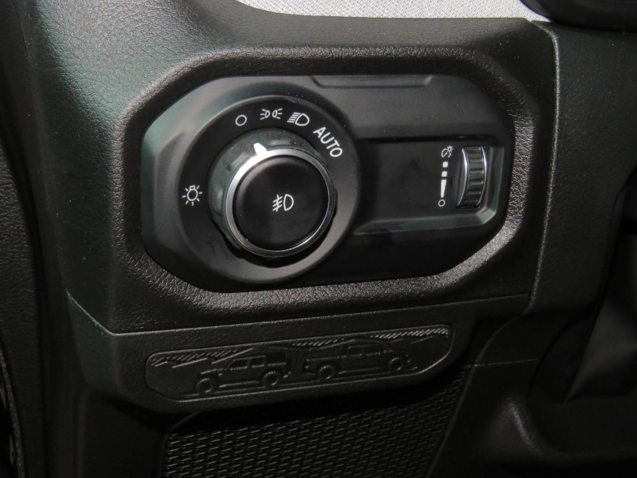2025 Jeep Wrangler Sport 4dr