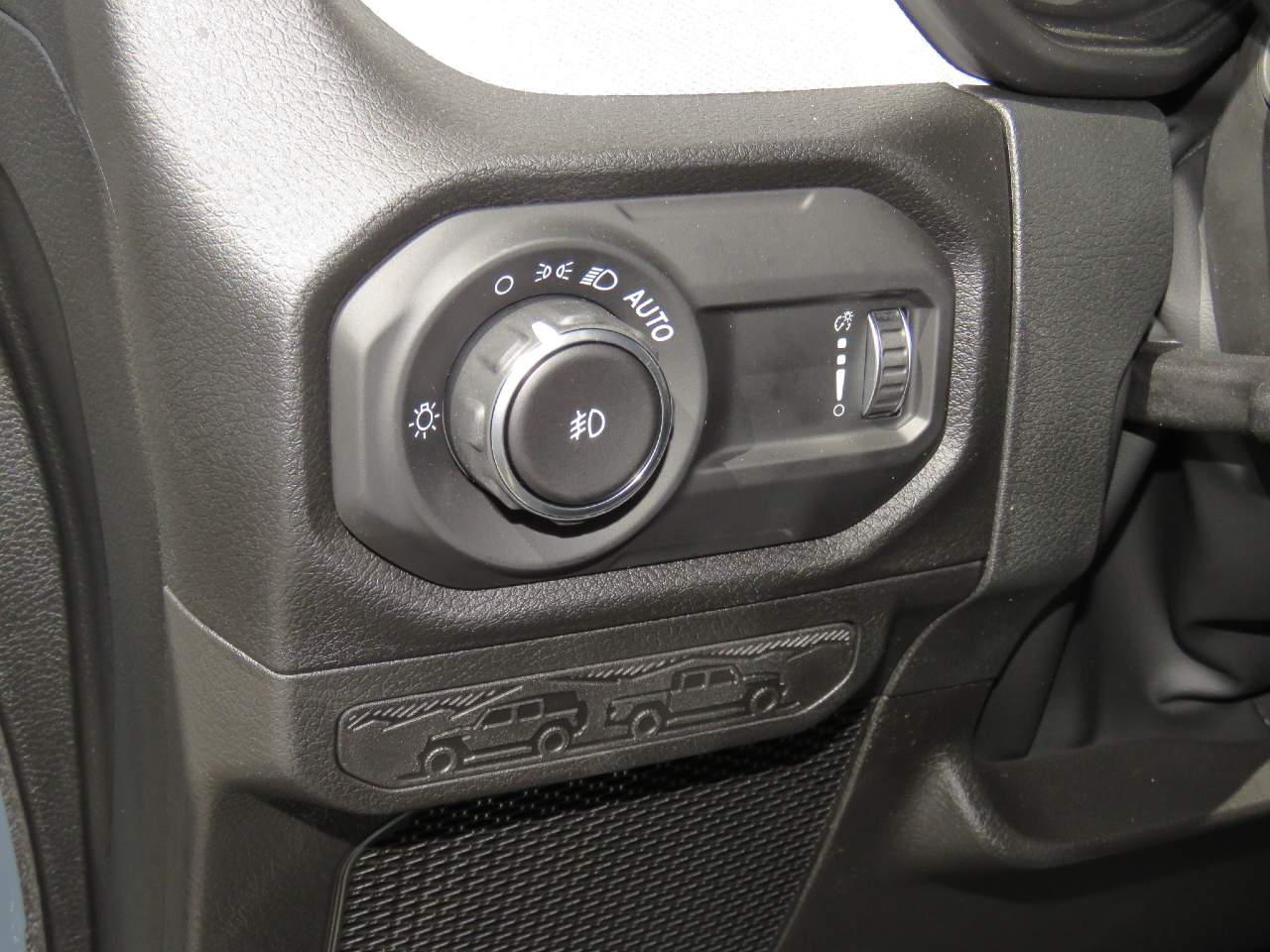 2025 Jeep Wrangler Sport 4dr