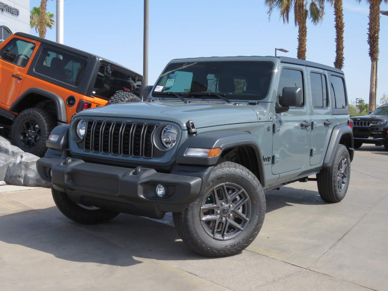 2025 Jeep Wrangler Sport 4dr
