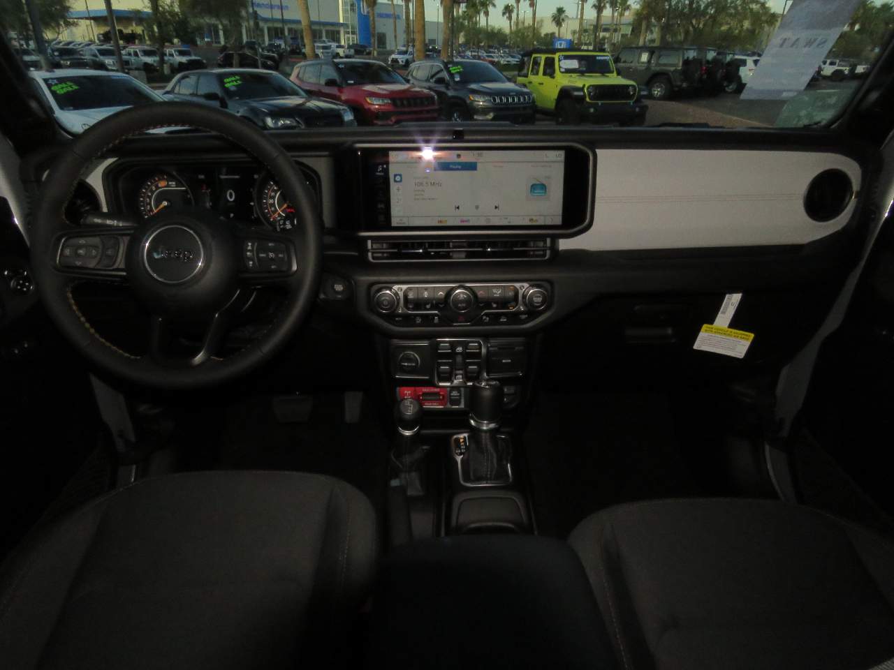 2024 Jeep Wrangler Sport 4dr