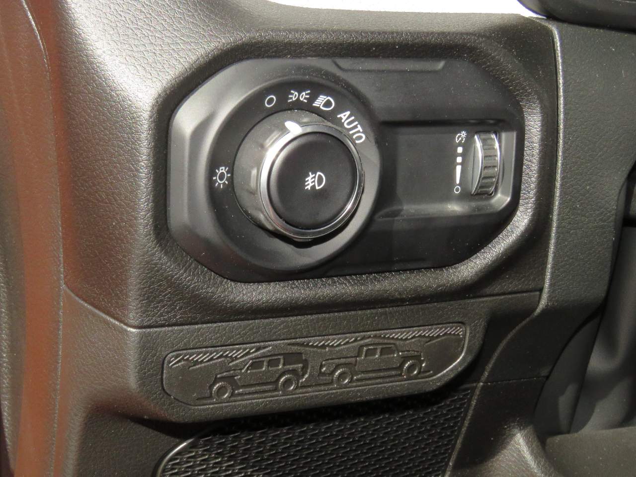 2025 Jeep Wrangler Sport 4dr