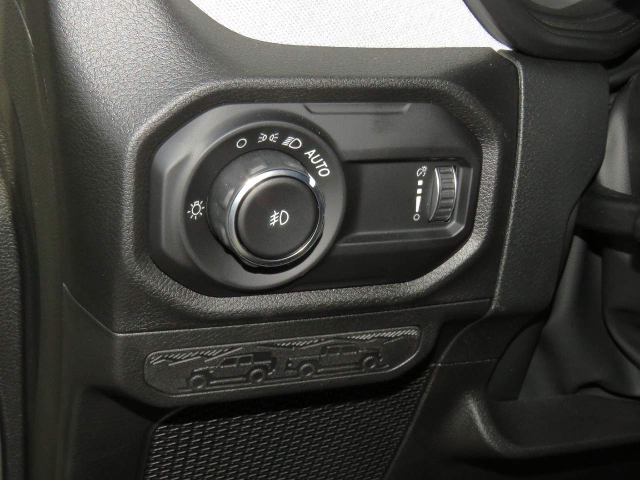 2025 Jeep Wrangler Sport 4dr