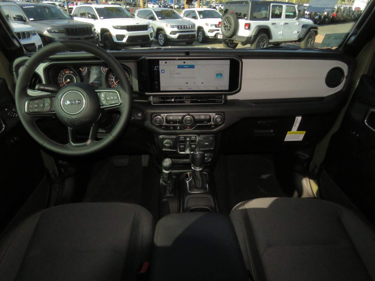 2025 Jeep Wrangler Sport 4dr