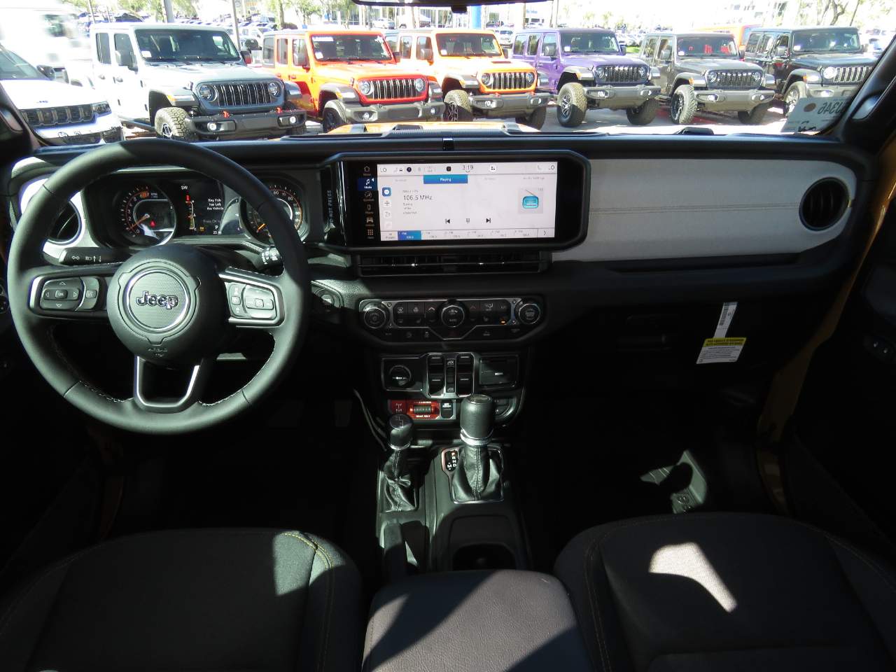 2026 Jeep Wrangler Willys 4dr