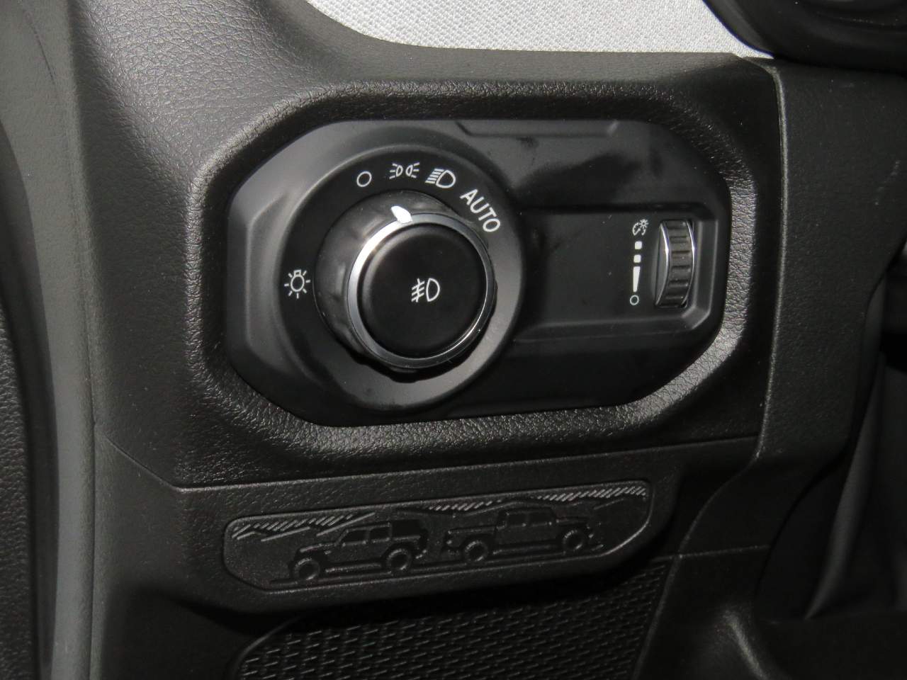 2025 Jeep Wrangler Willys 4dr