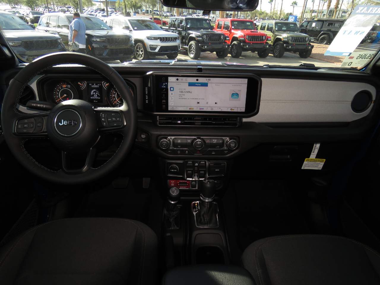 2026 Jeep Wrangler Willys 4dr