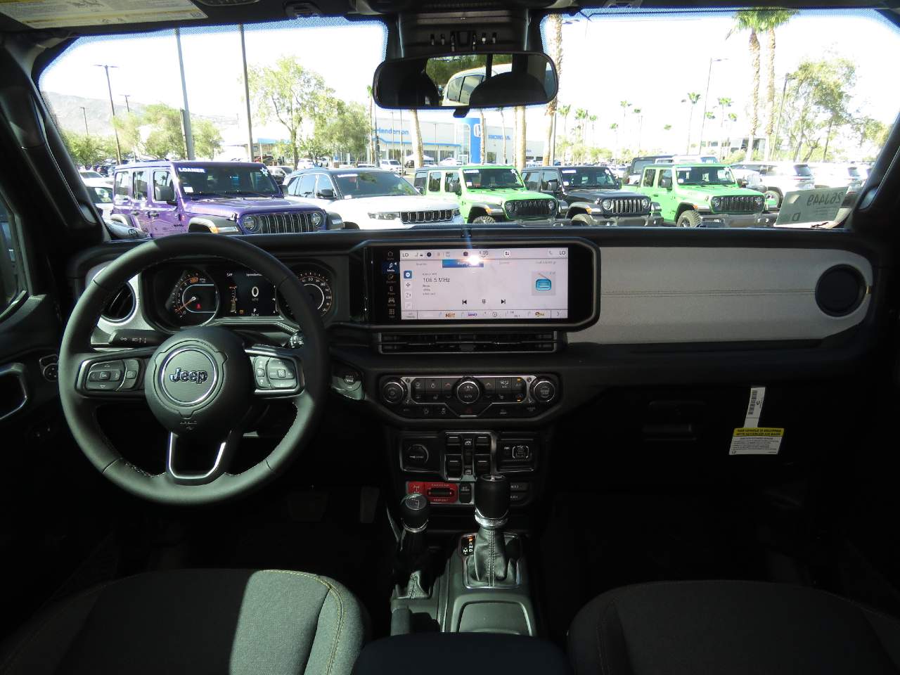 2026 Jeep Wrangler Willys 4dr