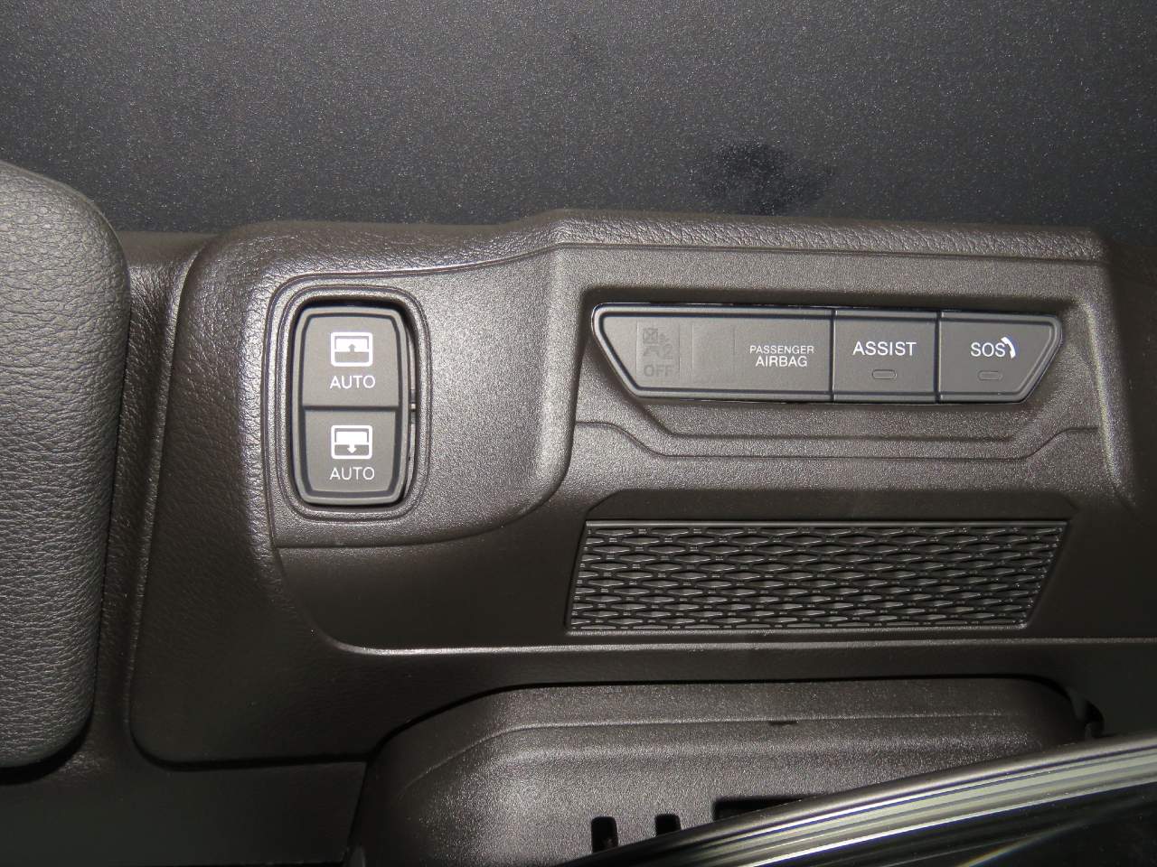 2025 Jeep Wrangler Sport 4dr