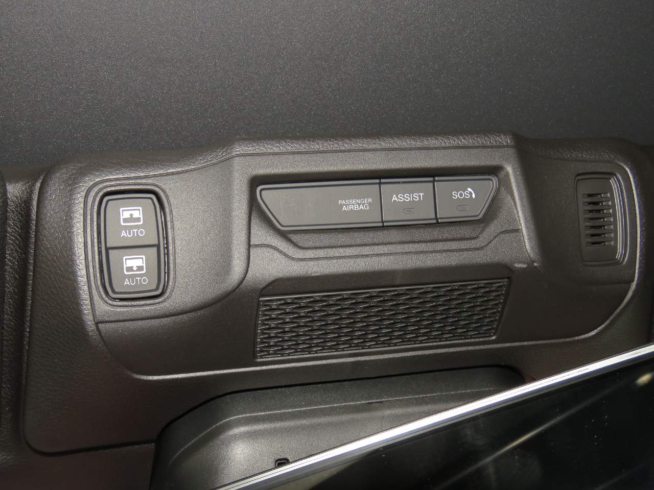 2025 Jeep Wrangler Sahara 4dr