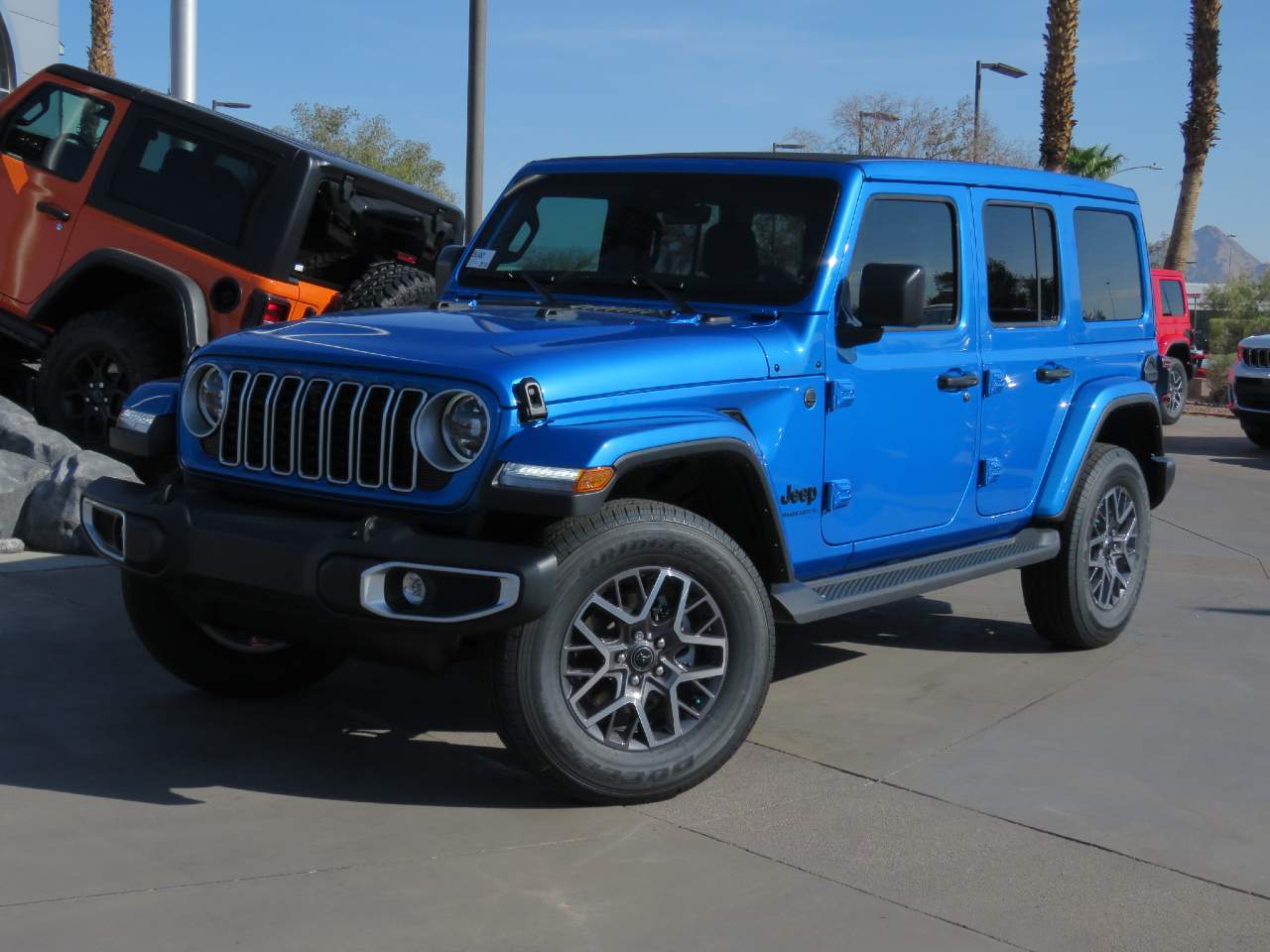 2025 Jeep Wrangler Sahara 4dr