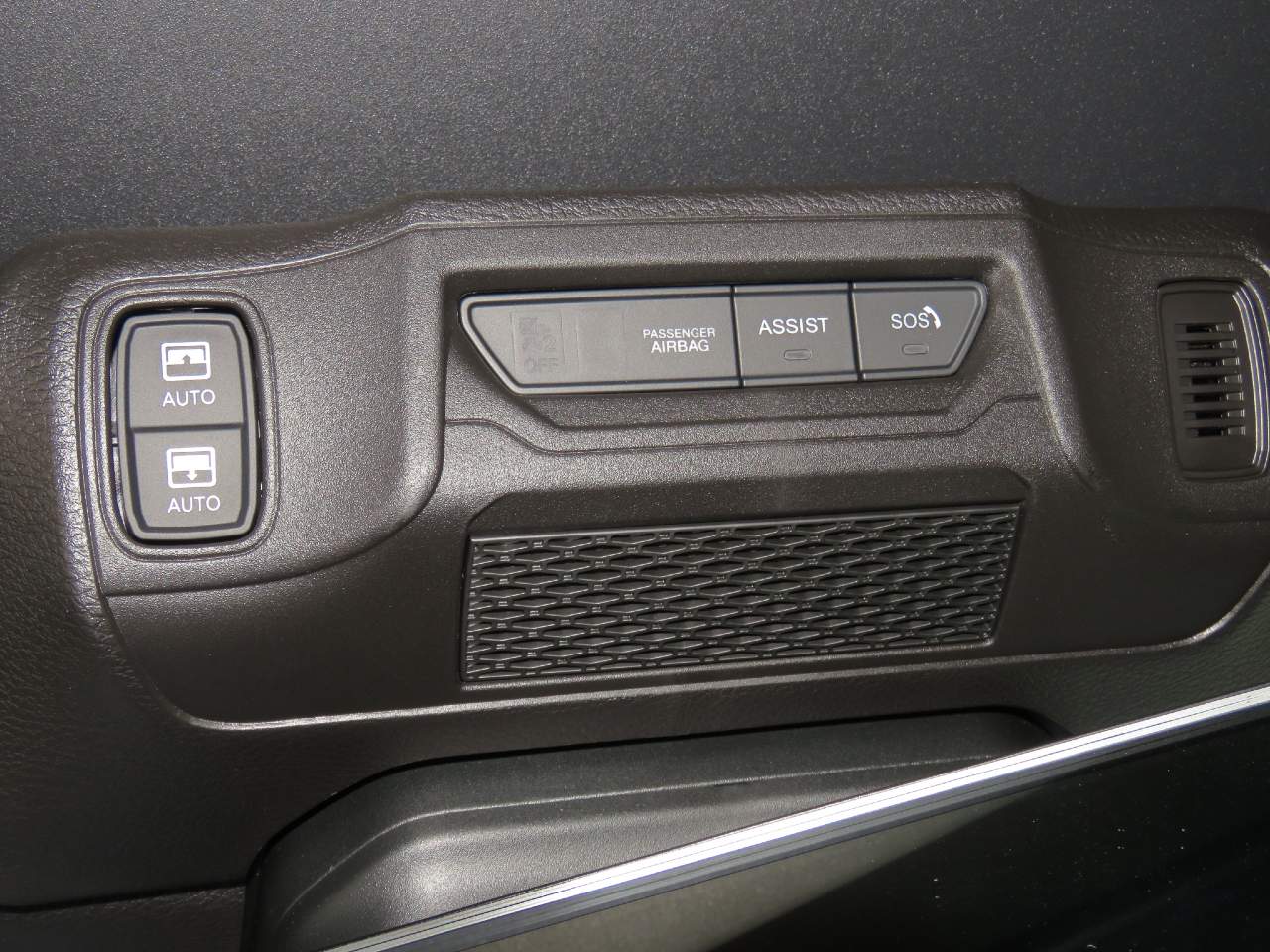 2025 Jeep Wrangler Sahara 4dr