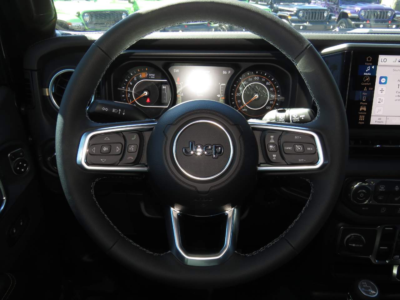 2027 Jeep Wrangler Sahara 4dr