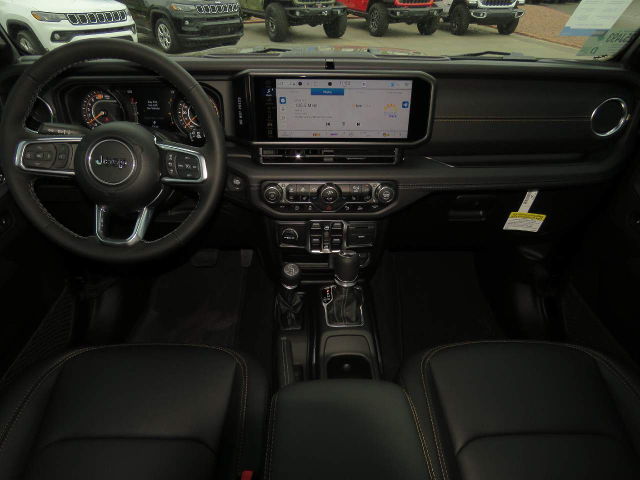 2025 Jeep Wrangler Sahara 4dr