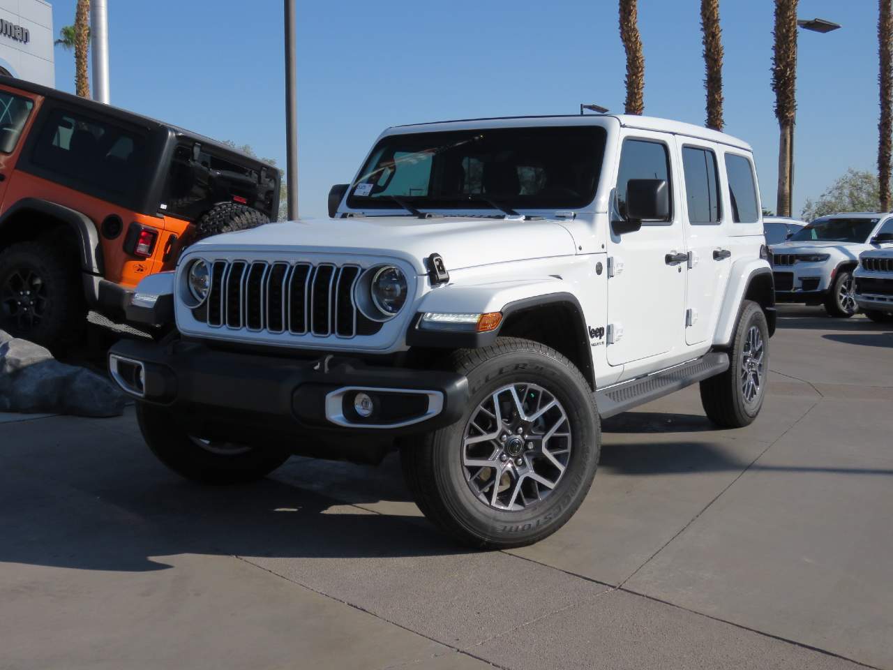 2025 Jeep Wrangler Sahara 4dr